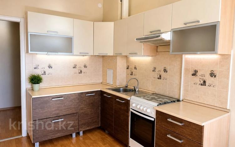 2-комнатная квартира · 43.6 м² · 6/6 этаж, садовая за 19.5 млн ₸ в Костанае — фото 2