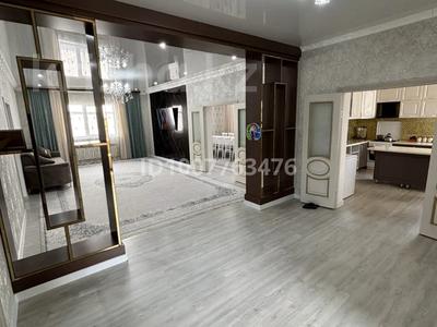 Отдельный дом · 5 комнат · 200 м² · 5 сот., мкр. Зачаганск пгт, Мкр. Зачаганск — Байтурсынова и Шокая за 55 млн 〒 в Уральске