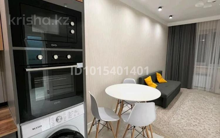 1-комнатная квартира · 50 м² · 9/9 этаж, Акселеу Сейдимбек 7, 7/1, 7/2 за 13 000 ₸ в Астане, Нура р-н — фото 2