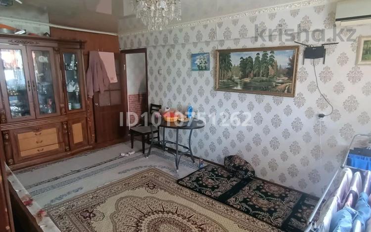 3-комнатная квартира · 56 м² · 2/5 этаж, жетікол 8 — Титов базарчик за 9.5 млн ₸ в  — фото 2