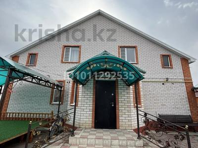 Жеке үй · 5 бөлме · 200 м² · 10 жүзд., Еркосай батыра 174 — Школы 41, бағасы: 50 млн ₸ в Актобе, жилой массив Ясное