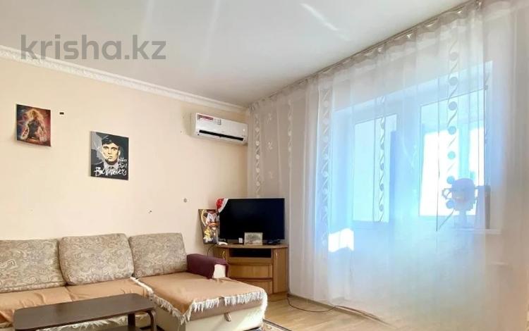 2-комнатная квартира, 70 м², 2/9 этаж, сары Арка 40 за 27 млн 〒 в Атырау — фото 3