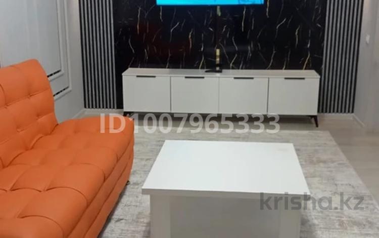 3-комнатная квартира · 72 м² · 2/12 этаж, Скрябина 28 2 — Пр Ташкентский-ул Крылова (ул Розыбакиева) за 400 000 ₸ в Алматы, Жетысуский р-н — фото 2