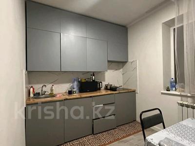 2-комнатная квартира · 54 м² · 10/12 этаж, мкр Аксай-1А 8 — Толеби Момышулы за 33.5 млн ₸ в Алматы, Ауэзовский р-н
