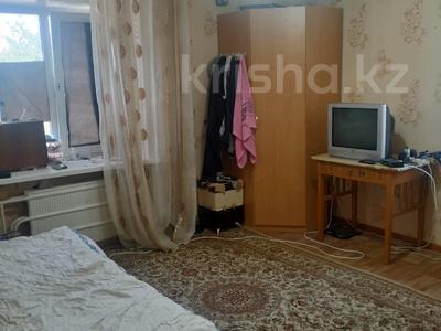 1-комнатная квартира · 34.5 м² · 3/5 этаж, Муткенова 54 за ~ 8.3 млн 〒 в Павлодаре