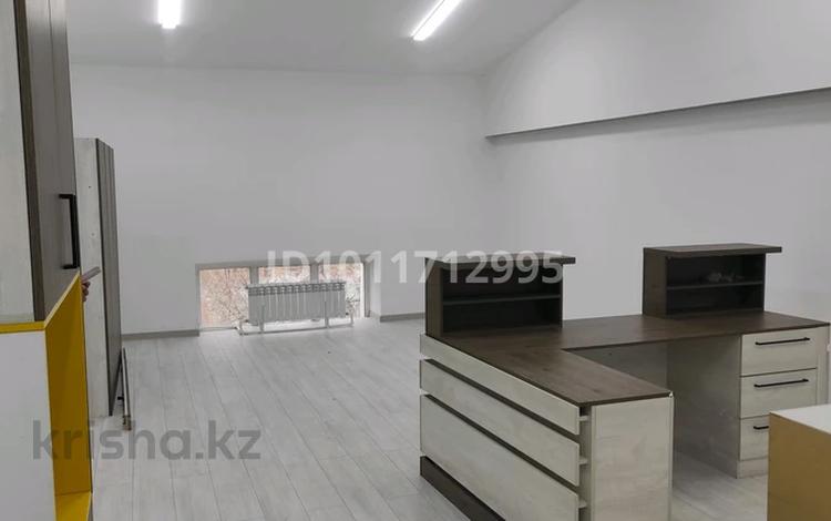 Офисы · 90 м² за 200 000 ₸ в Уральске — фото 2
