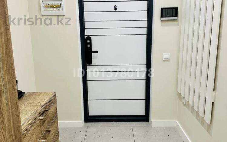 2-бөлмелі пәтер · 72 м² · 9/18 қабат, мкр Сайран, Утеген батыра 11 В блок 5, бағасы: 500 000 ₸ в Алматы, Ауэзовский р-н — фото 2