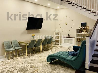 Отдельный дом · 8 комнат · 420 м² · 10 сот., мкр Каменское плато, Алмалыкская 3 за 2 млн ₸ в Алматы, Медеуский р-н