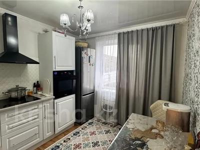 4-бөлмелі пәтер · 85.2 м² · 5/5 қабат, Юго-Восток ш/а., степной 1, бағасы: 35 млн ₸ в Караганде, Казыбек би р-н