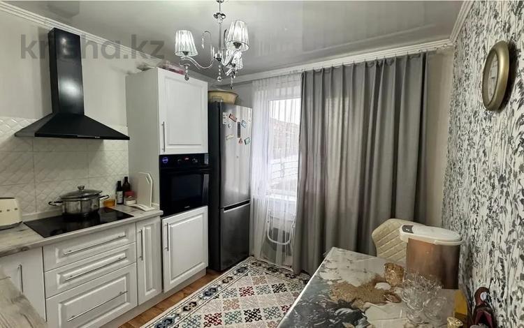 4-бөлмелі пәтер · 85.2 м² · 5/5 қабат, Юго-Восток ш/а., степной 1, бағасы: 35 млн ₸ в Караганде, Казыбек би р-н — фото 7