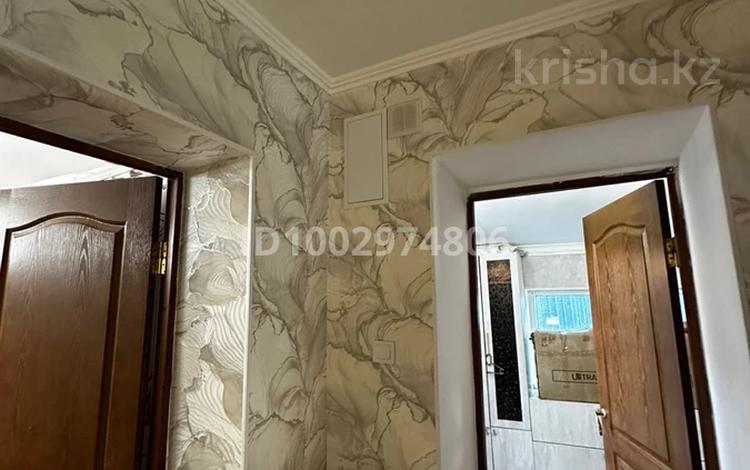 Отдельный дом · 3 комнаты · 96 м² · 5.5 сот., Ак бастау — Вдоль жд пути за 18 млн 〒 в Шымкенте, Каратауский р-н — фото 2