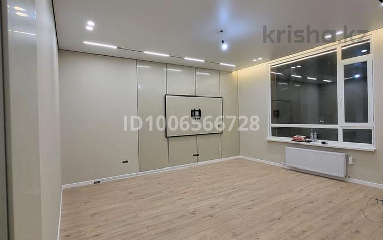 4-бөлмелі пәтер · 111.48 м² · 3/9 қабат, Туран 57/5, бағасы: 105 млн ₸ в Астане, Нура р-н — фото 4