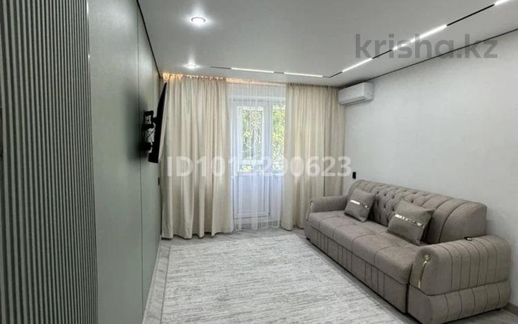 1-комнатная квартира · 30 м² · 4/5 этаж, Мкр. Каратау 7 за 10 000 ₸ в Таразе — фото 2