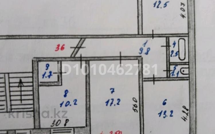 3-комнатная квартира · 70.2 м² · 4/5 этаж, Ауэзова 36 — Центр города за 15 млн ₸ в Аксу — фото 2