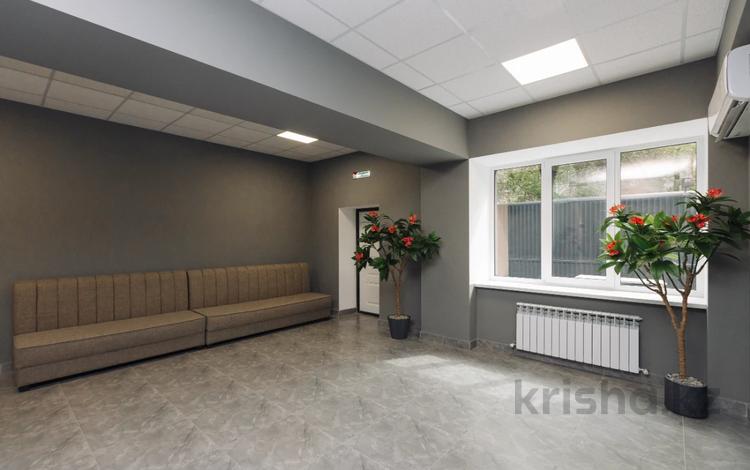 Еркін, кеңселер · 800 м², бағасы: 11.2 млн ₸ в Алматы — фото 26