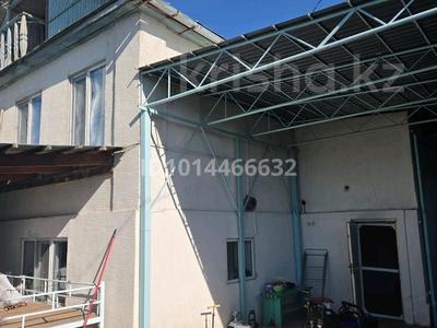 Жеке үй · 5 бөлме · 122 м² · 6 жүзд., 4 пер. Тастандиева 12, бағасы: 33 млн ₸ в Таразе
