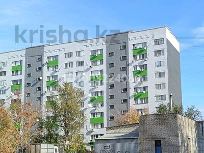 2-бөлмелі пәтер · 53 м² · 6/10 қабат, мкр Строитель, бағасы: 20 млн 〒 в Уральске