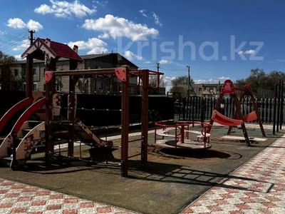 1-комнатная квартира · 42 м² · 4/4 этаж, Медеубаев 22б за 20 млн 〒 в Атырау