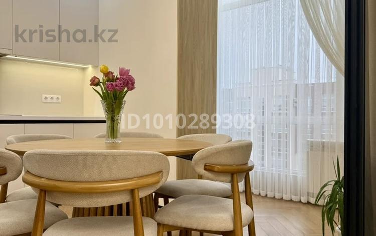 3-бөлмелі пәтер · 98.8 м² · 10/10 қабат, Микрорайон Байкена Ашимова 21А, бағасы: 62 млн ₸ в Караганде, Казыбек би р-н — фото 3