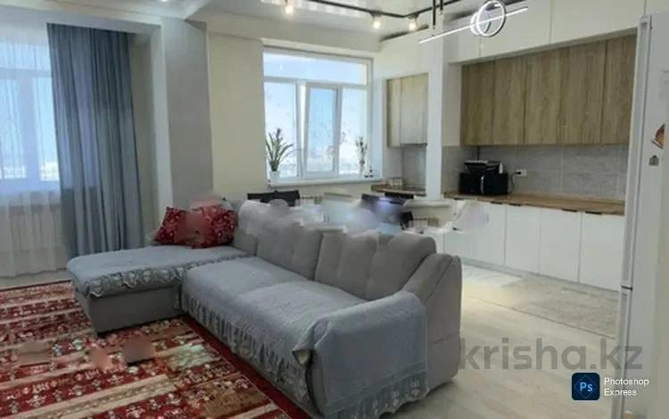 3-комнатная квартира · 99 м² · 10/10 этаж, 20-й мкр 26 за 30.7 млн ₸ в Актау — фото 2