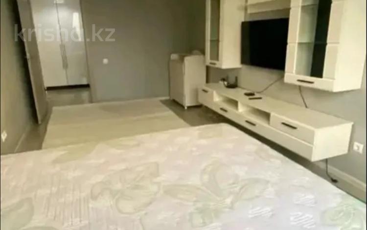 1-комнатная квартира · 44 м² · 7/12 этаж, Кошкарбаева 1140 за 220 000 〒 в  — фото 4