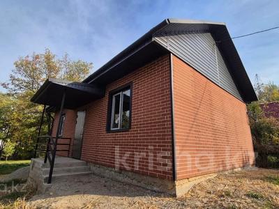 Отдельный дом · 3 комнаты · 65 м² · 8 сот., Атамура 25 за 99 млн 〒 в Алматы, Бостандыкский р-н