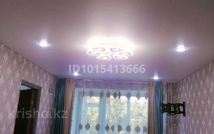 2-бөлмелі пәтер · 44 м² · 4/5 қабат, 12-шағынаудан, Майкудук, 12й микрорайон 6, бағасы: 13 млн ₸ в Караганде, Алихана Бокейханова р-н — фото 2