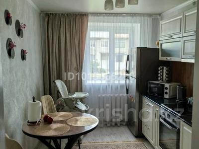 3-комнатная квартира · 64.4 м² · 1/2 этаж, Рудная 37 — Магазин Найман + за 15 млн ₸ в Алтае