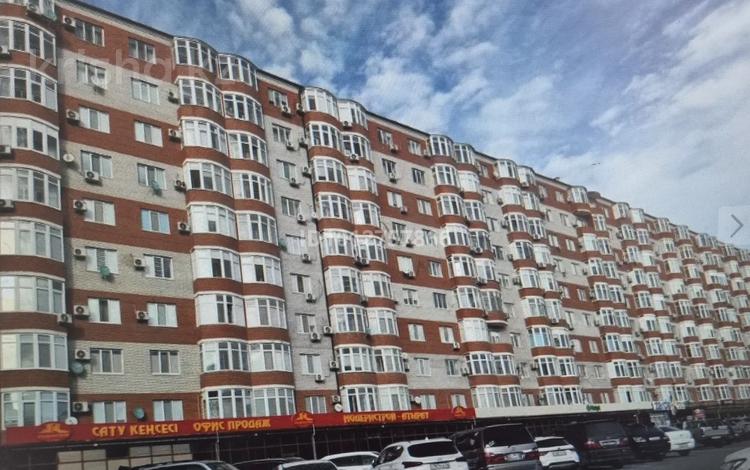 2-бөлмелі пәтер · 66 м² · 1/9 қабат, мкр Нурсая, Таумуш Жумагалиев 15, бағасы: 200 000 ₸ в Атырау — фото 2