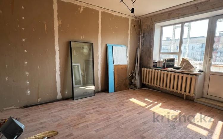 3-бөлмелі пәтер · 63 м² · 5/6 қабат, Беркимбаева 112, бағасы: 14.6 млн ₸ в Экибастузе — фото 34