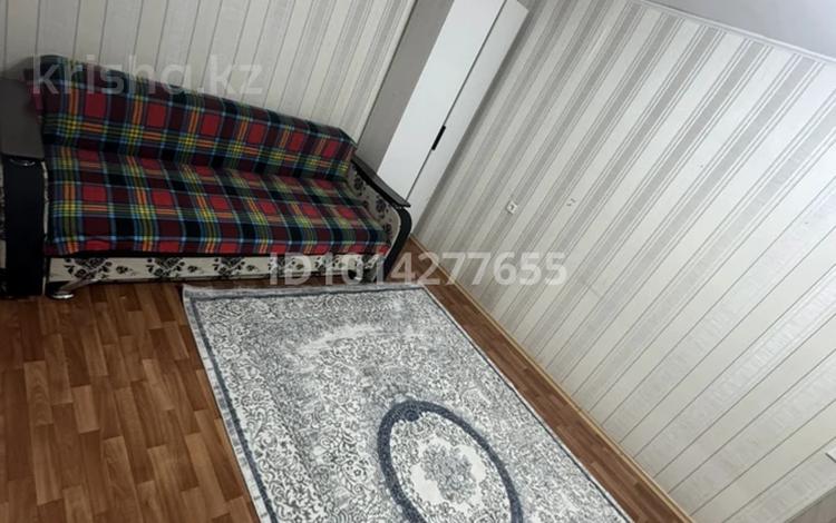 1-комнатная квартира · 35 м² · 1/5 этаж, Сатпаева 30 за 130 000 ₸ в Усть-Каменогорске — фото 2