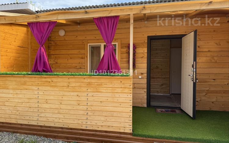 Жеке үй · 3 бөлме · 40 м², Абая Кунанбаева — Алтынсарина, бағасы: 40 000 ₸ в Бурабае — фото 2