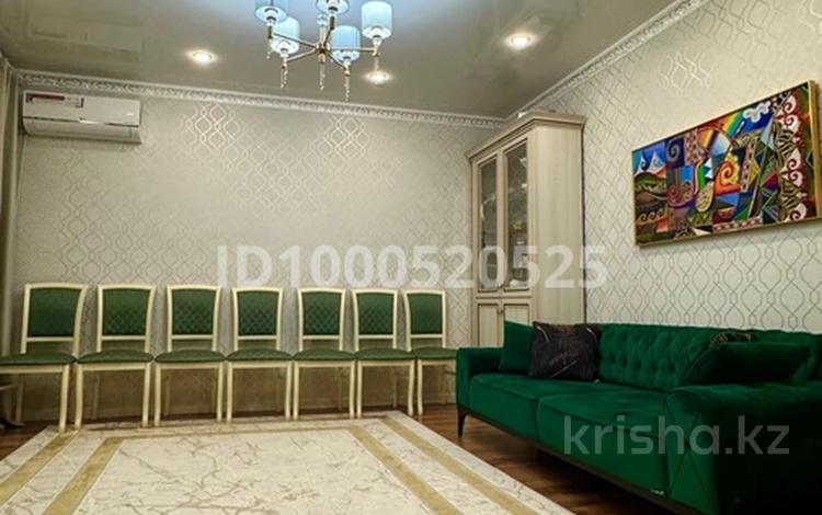 4-комнатная квартира · 85.2 м² · 4/5 этаж, мкр Юго-Восток, Мкр Степной 1 2/16 за 36 млн ₸ в Караганде, Казыбек би р-н — фото 2