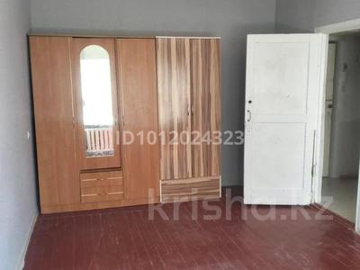 1-комнатная квартира · 40 м² · 4/5 этаж, мкр Акбулак, Сыпатай батыра — Рядом с гранд базар за 6.3 млн ₸ в Таразе