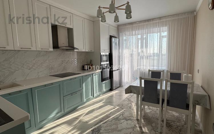 2-бөлмелі пәтер · 78 м² · 9/9 қабат, Исы Байзакова 133, бағасы: 36 млн ₸ в Павлодаре — фото 2
