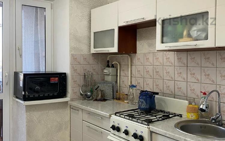2-бөлмелі пәтер · 45.8 м² · 5/5 қабат, Локомотивна 157, бағасы: 8.9 млн ₸ в Караганде, Алихана Бокейханова р-н — фото 2