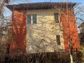 Отдельный дом · 7 комнат · 250 м² · 9 сот., Есенберлина — Орманова за 180 млн ₸ в Алматы, Медеуский р-н