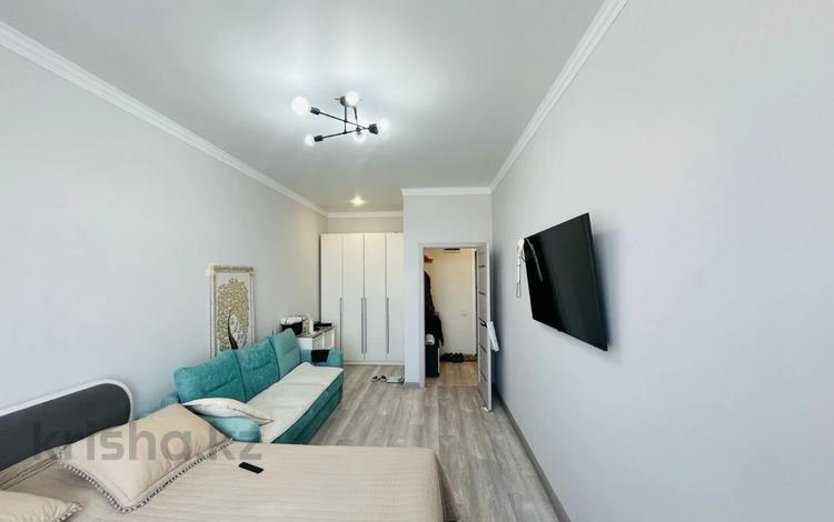 1-комнатная квартира · 42 м² · 6/6 этаж, Майкудук, мкр Голубые пруды за 20.5 млн ₸ в Караганде, Алихана Бокейханова р-н — фото 2