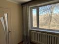 3-комнатная квартира · 50 м² · 2/5 этаж, Пришахтинск, 23й микрорайон за 16 млн ₸ в Караганде, Алихана Бокейханова р-н — фото 7