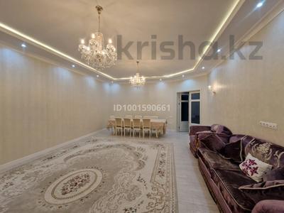 Отдельный дом · 4 комнаты · 280 м² · 8 сот., мкр Лесхоз, 13 1 за 70 млн ₸ в Атырау