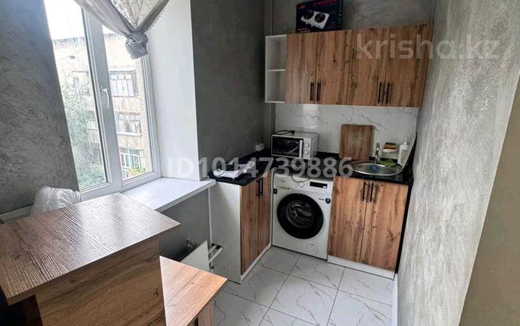 1-комнатная квартира · 32 м² · 5/5 этаж, мкр Жулдыз-2 за 200 000 ₸ в Алматы, Турксибский р-н — фото 2