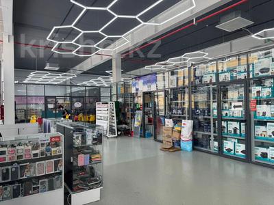 Еркін, дүкендер мен бутиктер, ойын-сауық · 3500 м², бағасы: 2.2 млрд ₸ в Астане