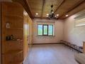 Дом · 7 комнат · 400 м², Жандосова за 200 000 〒 в Алматы — фото 18
