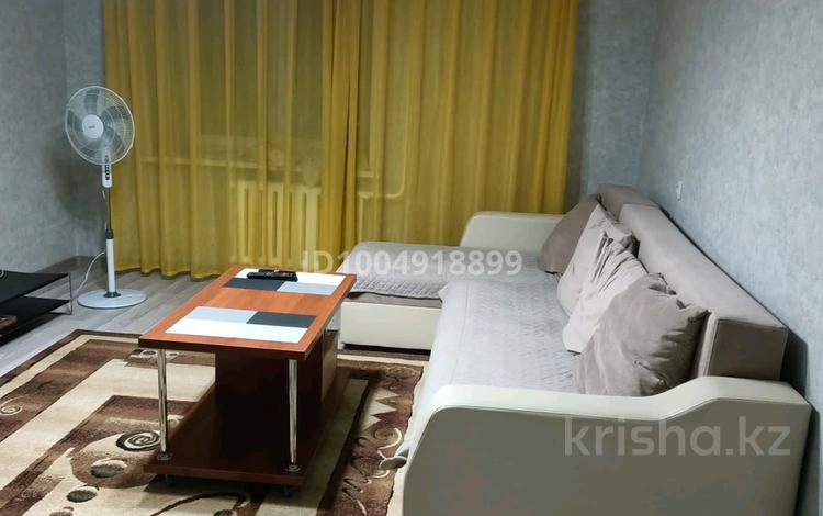 1-комнатная квартира · 40 м² · 6/12 этаж, Казахстан 70 за 180 000 ₸ в Усть-Каменогорске — фото 2