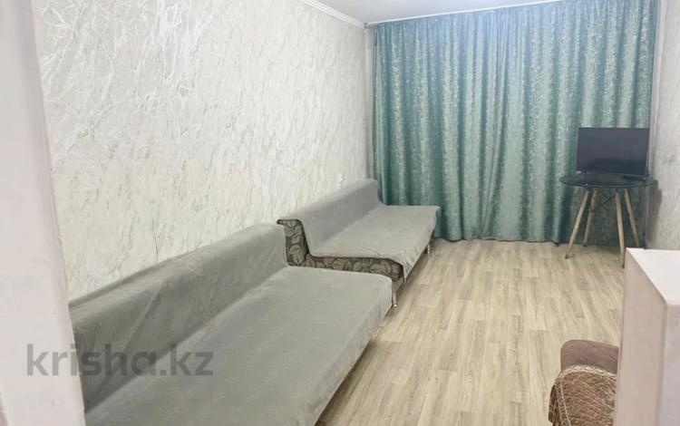2-комнатная квартира · 40.3 м² · 1/5 этаж, 343 квартал 9 — школа №9 за 15.5 млн ₸ в Семее — фото 4