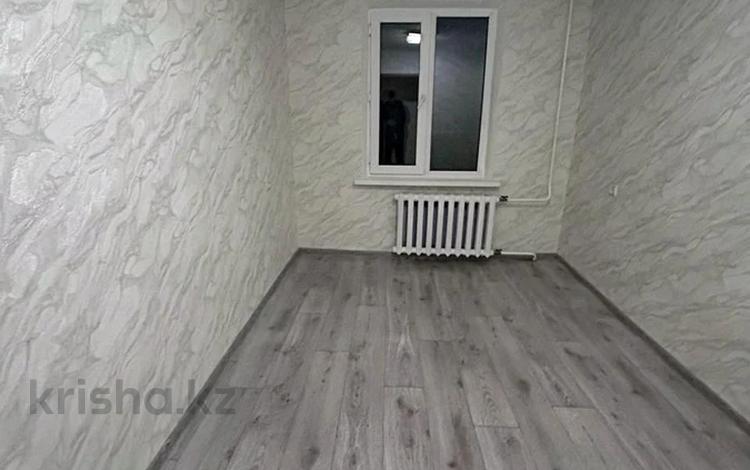 2-комнатная квартира, 41 м², 1/4 этаж, жетесу за ~ 11.8 млн 〒 в Талдыкоргане, мкр Жетысу — фото 2