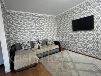 2-комнатная квартира · 44.6 м² · 3/5 этаж, Майкудук, 13й микрорайон 32 за 11 млн ₸ в Караганде, Алихана Бокейханова р-н