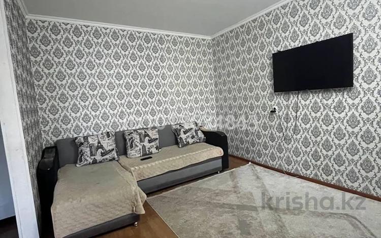 2-комнатная квартира · 44.6 м² · 3/5 этаж, Майкудук, 13й микрорайон 32 за 11 млн ₸ в Караганде, Алихана Бокейханова р-н — фото 2