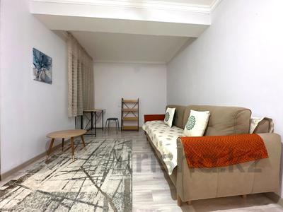 1-комнатная квартира · 38 м² · 2/5 этаж, Жарокова 126 — Абая за 280 000 ₸ в Алматы, Бостандыкский р-н