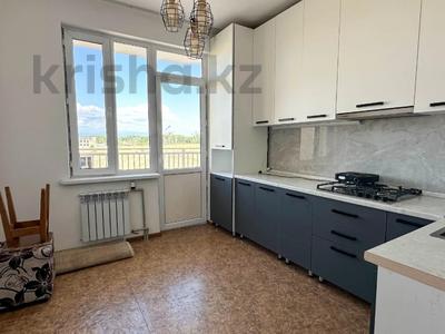 2-комнатная квартира · 58.3 м² · 3/5 этаж, 8 мкр за 22 млн 〒 в Талдыкоргане, мкр Бирлик